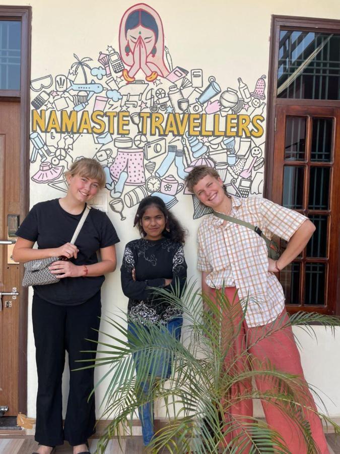 Albergue Hashtag Traveler'S Lucknow Exterior foto
